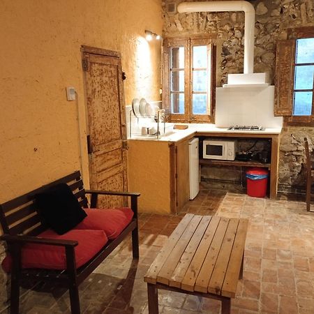 Appartement Ca la iaia Veva à Sant Joan les Fonts Extérieur photo