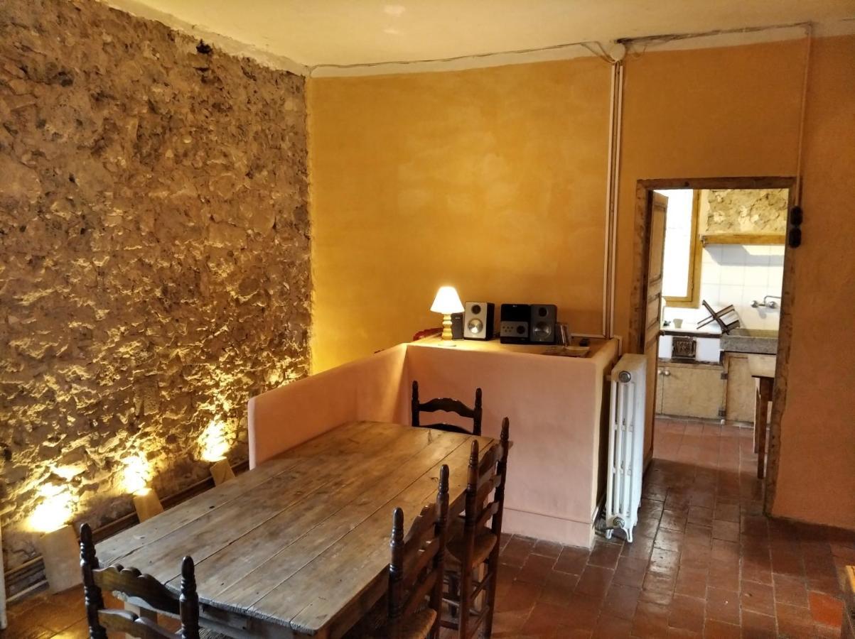 Appartement Ca la iaia Veva à Sant Joan les Fonts Extérieur photo