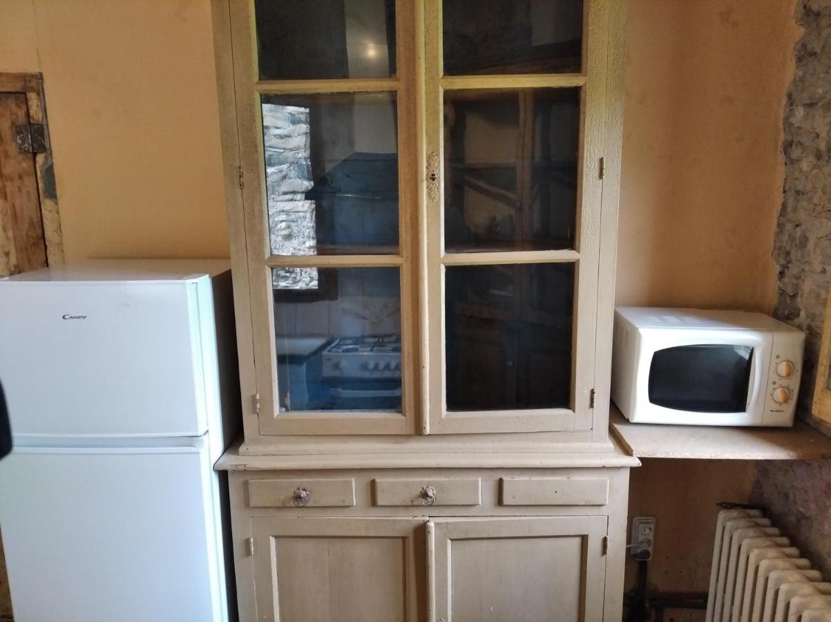 Appartement Ca la iaia Veva à Sant Joan les Fonts Extérieur photo