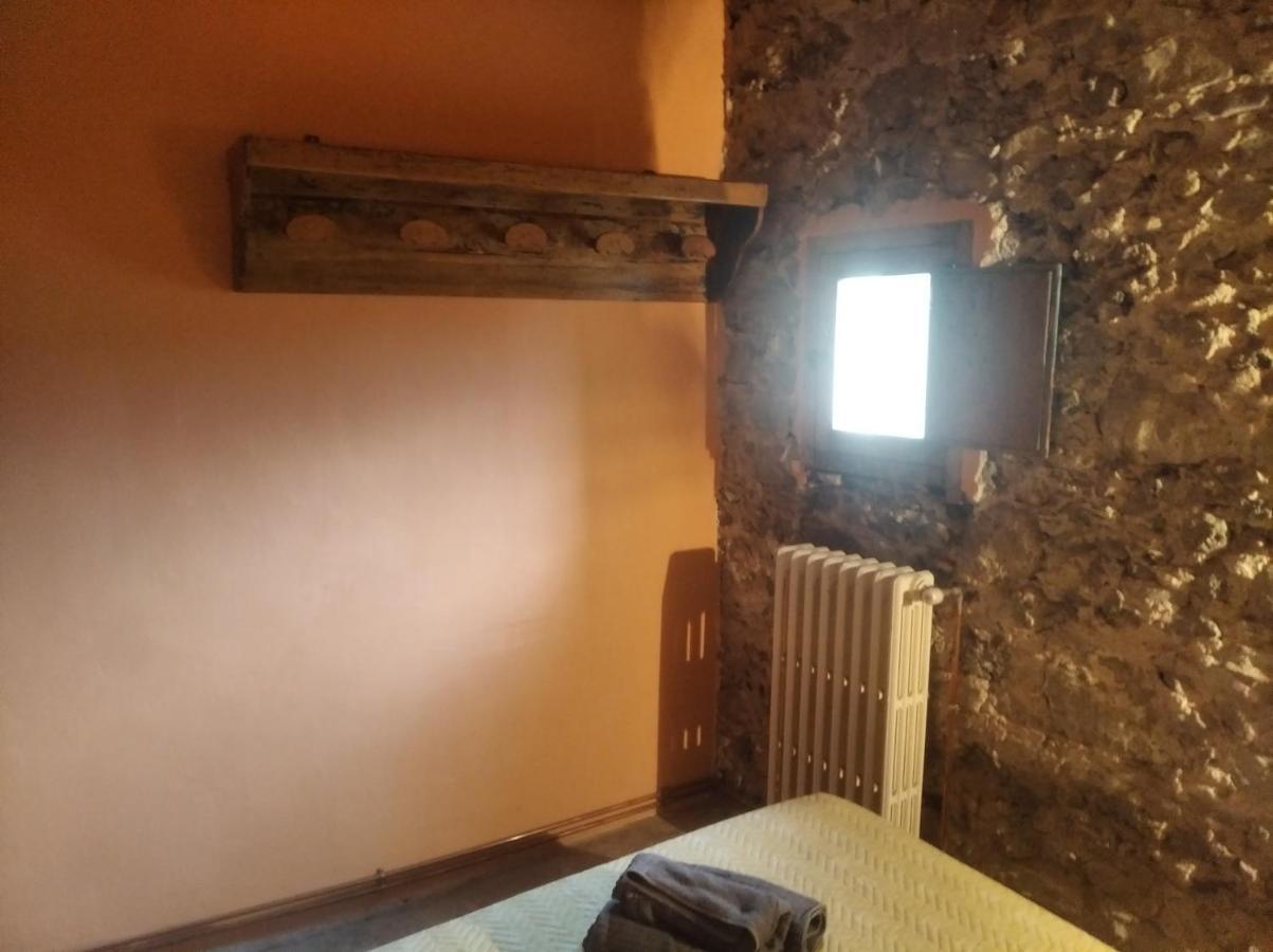Appartement Ca la iaia Veva à Sant Joan les Fonts Extérieur photo