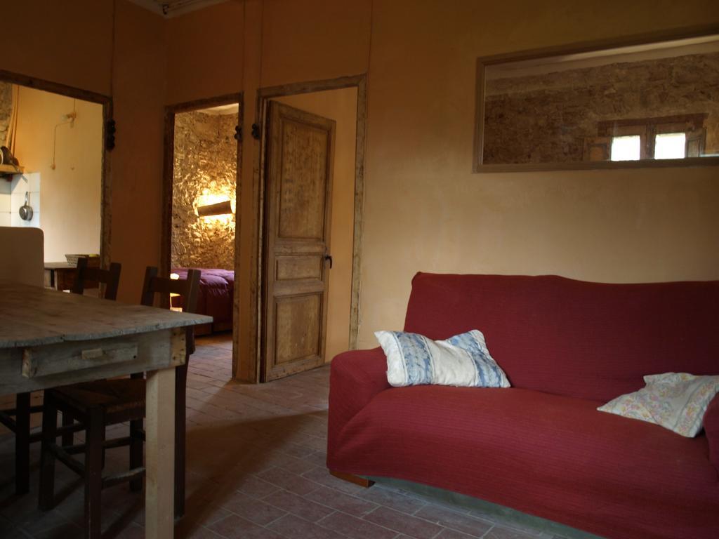 Appartement Ca la iaia Veva à Sant Joan les Fonts Extérieur photo