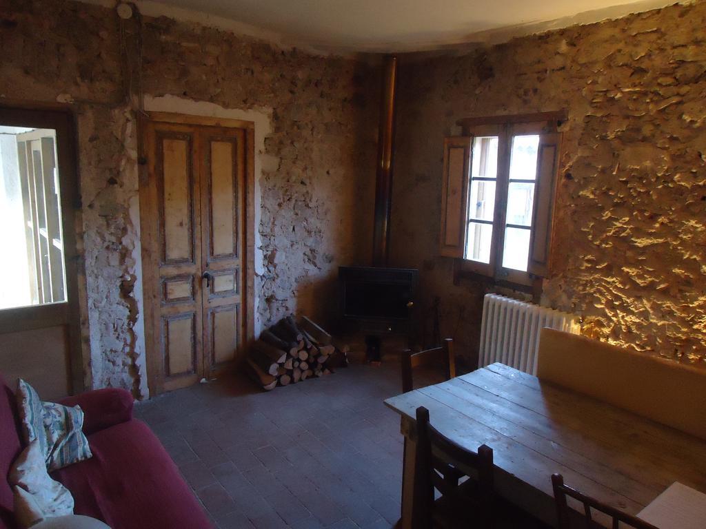 Appartement Ca la iaia Veva à Sant Joan les Fonts Extérieur photo